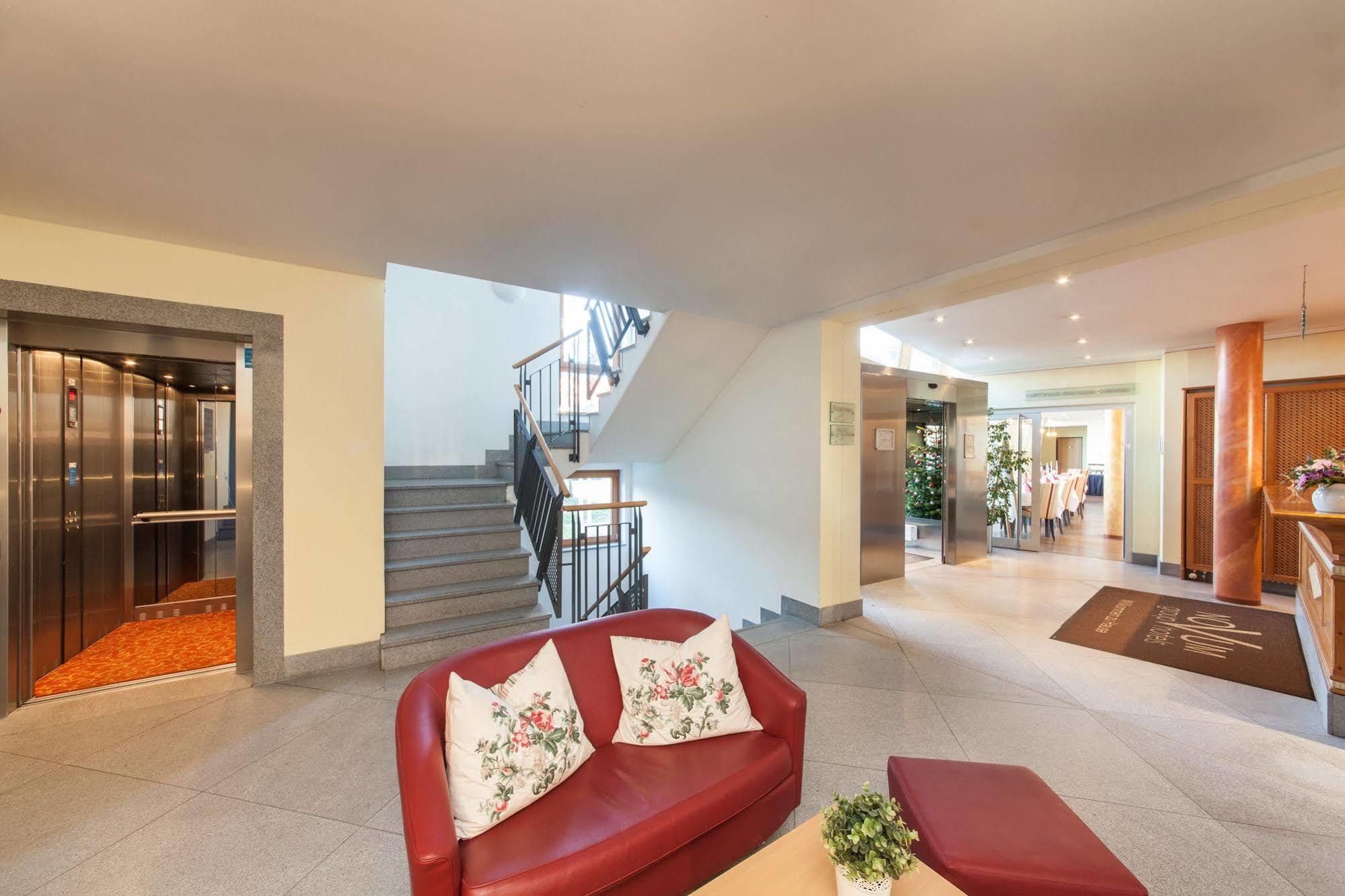 Hotel Seidlhof Haar  Eksteriør billede